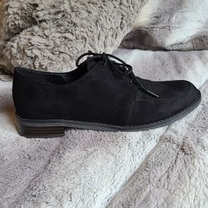 Fergalicious dress shoe